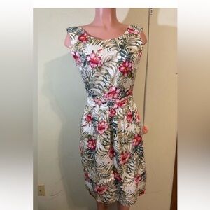 mo:vint New York dress Women XS white floral sleeveless adj straps lined NWT‎